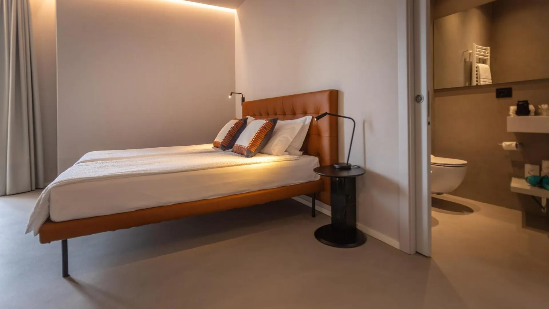 Hotel Meridiana Malcesine 3*,  Italy